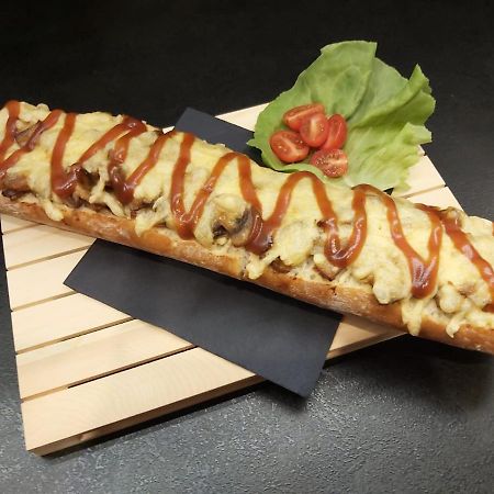 Przystanek Roszkow -Noclegi I Restauracja エクステリア 写真